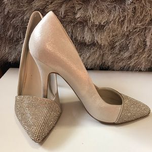 💎Aldo Heels - Silver with Rhinestones💎